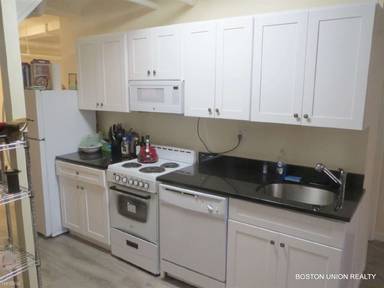 Main picture of 33 Symphony Rd