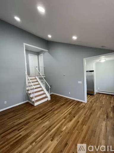 Main picture of 384 S Ocean Ave