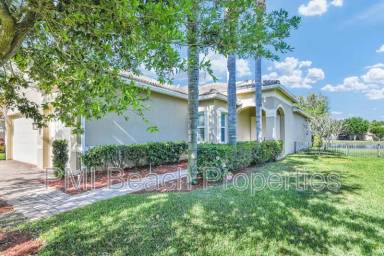 Main picture of 10772 Bitternut Hickory Ln
