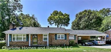 Main picture of 324 N Hoskins Rd