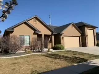 Main picture of 688 N Puma Ave
