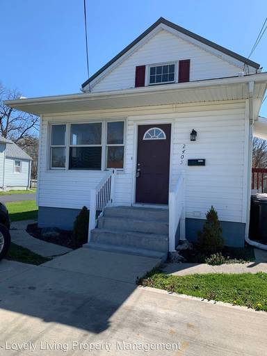 Main picture of 2405 Brooklyn Ave