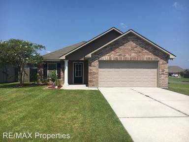 Main picture of 42412 Cedarstone Ave