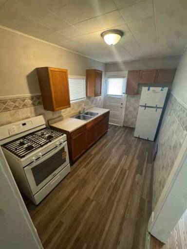 Main picture of 7510 Indiana Ave