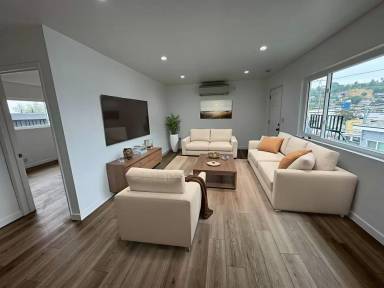 Main picture of 5146 Ithaca Ave