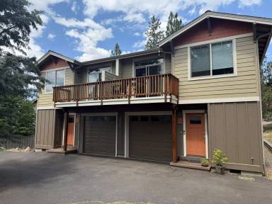 Main picture of 2650 NW Fawn Run Ln