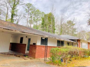 Main picture of 1328 Bramble Rd NE