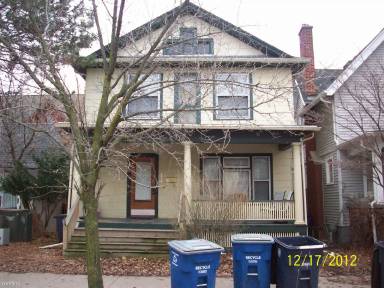 Main picture of 410 E William St