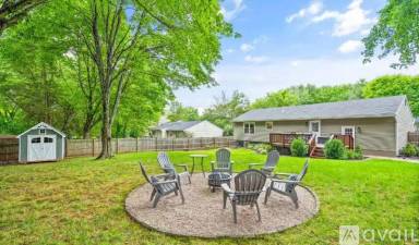 Main picture of 10318 Poe Dr