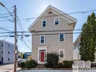 Main picture of 25 Essex St