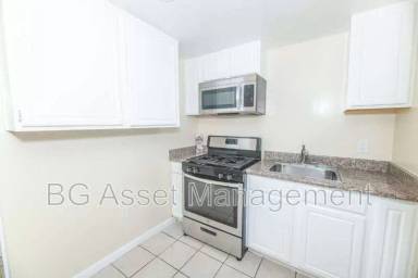 Main picture of 637 Carolina St