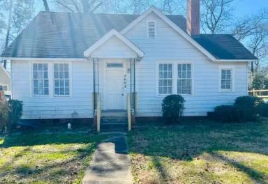 Main picture of 2602 Plum St