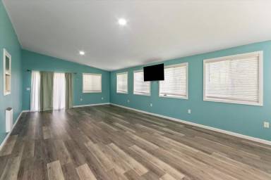 Main picture of 84 Poplar St