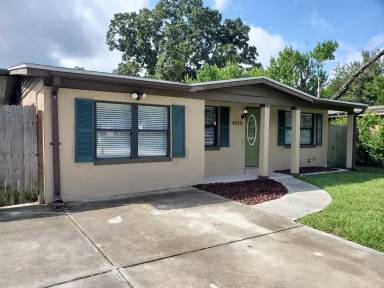 Main picture of 4510 W Pearl Ave