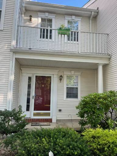 Main picture of 402 Harvest Ln