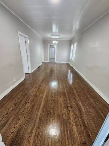 Main picture of 4163 Madison St