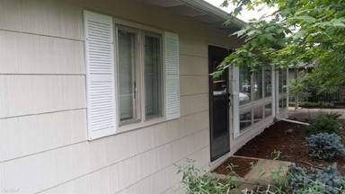 Main picture of 3018 Jefferson St