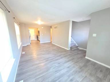 Main picture of 4346 Swan Ave