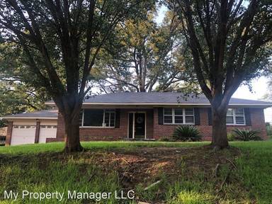 Main picture of 320 Linden St