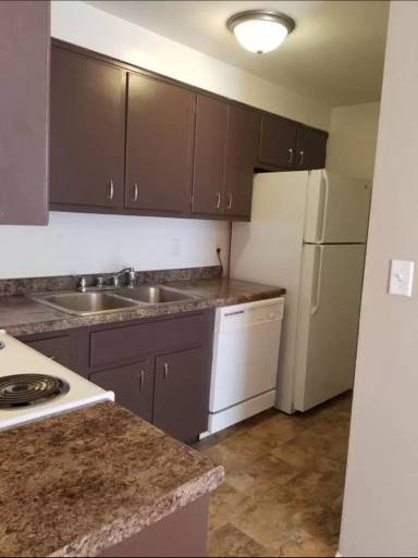 Main picture of 17 Sutton Ct