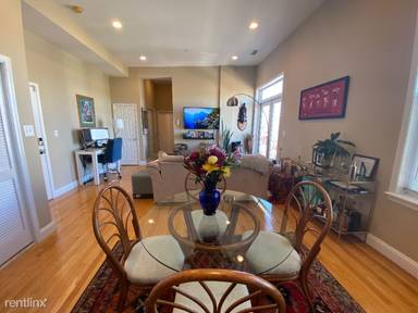 Main picture of 1629 L St NE