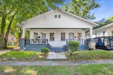 Main picture of 1155 New Saint Francis St