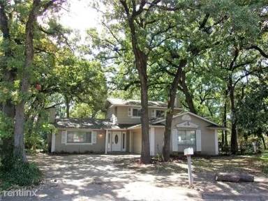 Main picture of 2606 Olympia Ct