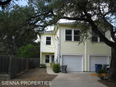 Main picture of 3316 Blumie St