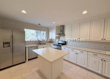 Main picture of 89 High Meadow Ln