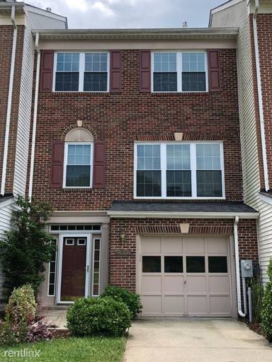 Main picture of 1363 Escapade Ct