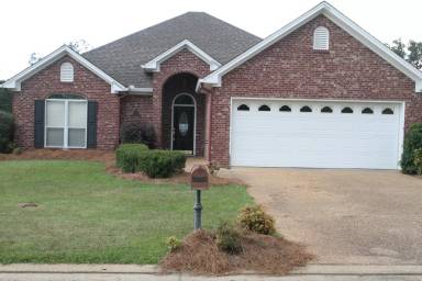 Main picture of 106 Prewitt Cir