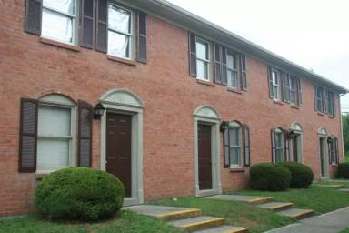 Main picture of 227-81 S Keeneland Dr