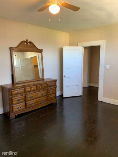 Main picture of 815 Live Oak St