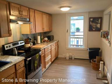 Main picture of 71 Maple Ave