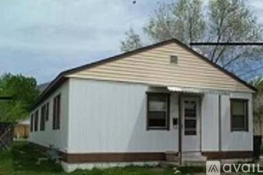 Main picture of 222 N 5th St