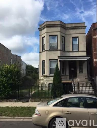 Main picture of 6204 S Indiana Ave