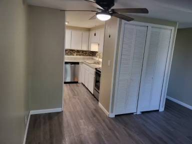 Main picture of 734 N Country Acres Ave