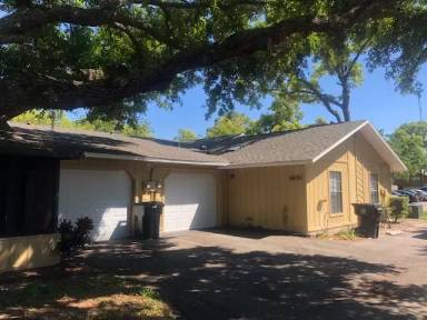Main picture of 4848 Lake Ridge Rd