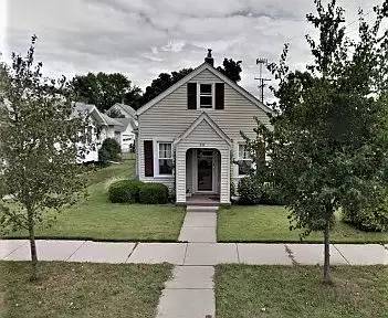 Main picture of 842 S 35th St