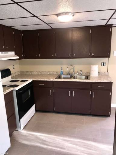 Main picture of 2 Albert Ln