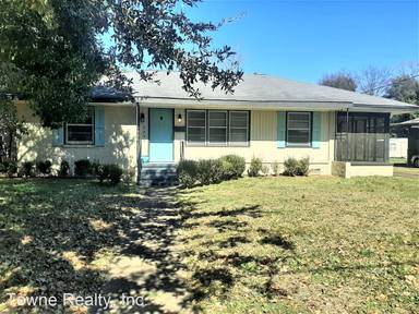 Main picture of 3639 Honeysuckle Rd
