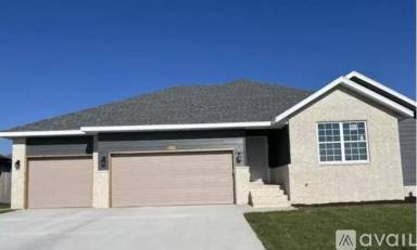 Main picture of 5635 W Mangrove St