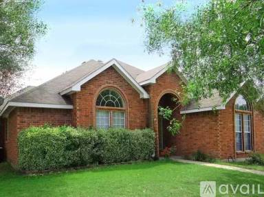Main picture of 301 Winter Park