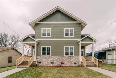 Main picture of 734 N 5th St