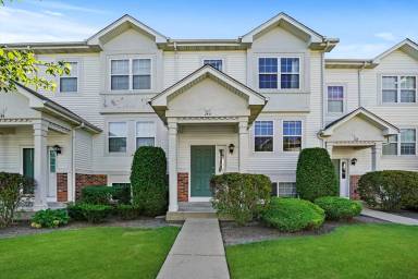 Main picture of 143 Holiday Ln