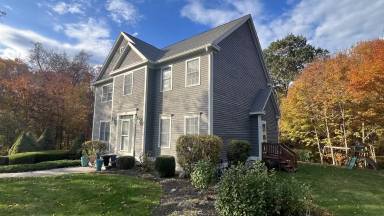 Main picture of 62 Camelot Dr