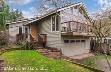 Main picture of 6120 Barclay St