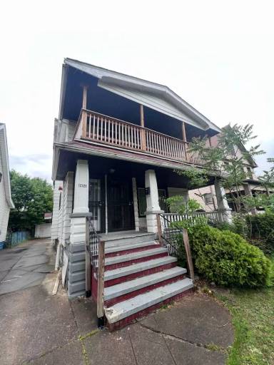 Main picture of 12325 Crennell Ave