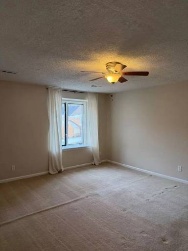 Main picture of 4057 Oak Moss Ct