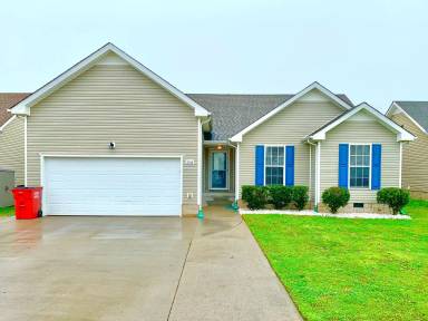 Main picture of 3740 Cindy Jo Dr N